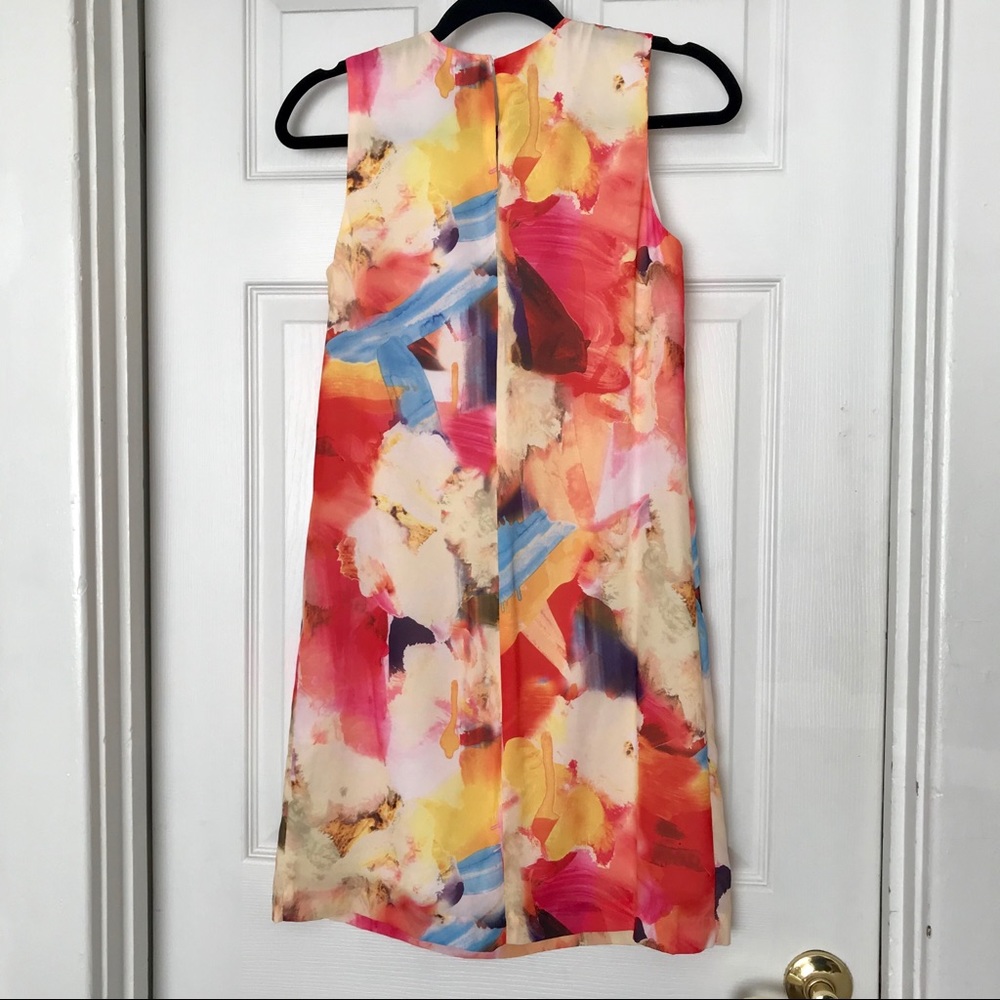 Bright and colorful dress - Picture 2 of 3